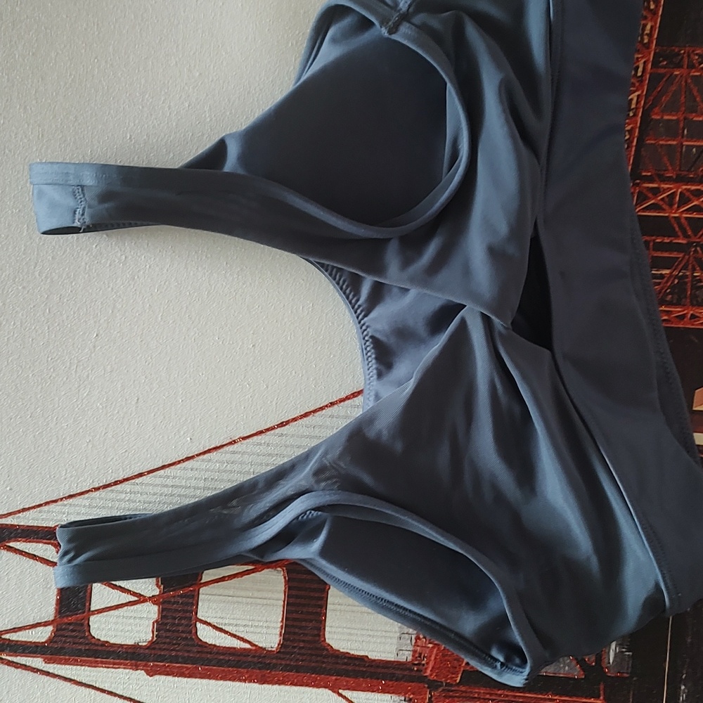 GRAY Bra - Picture 6 of 7